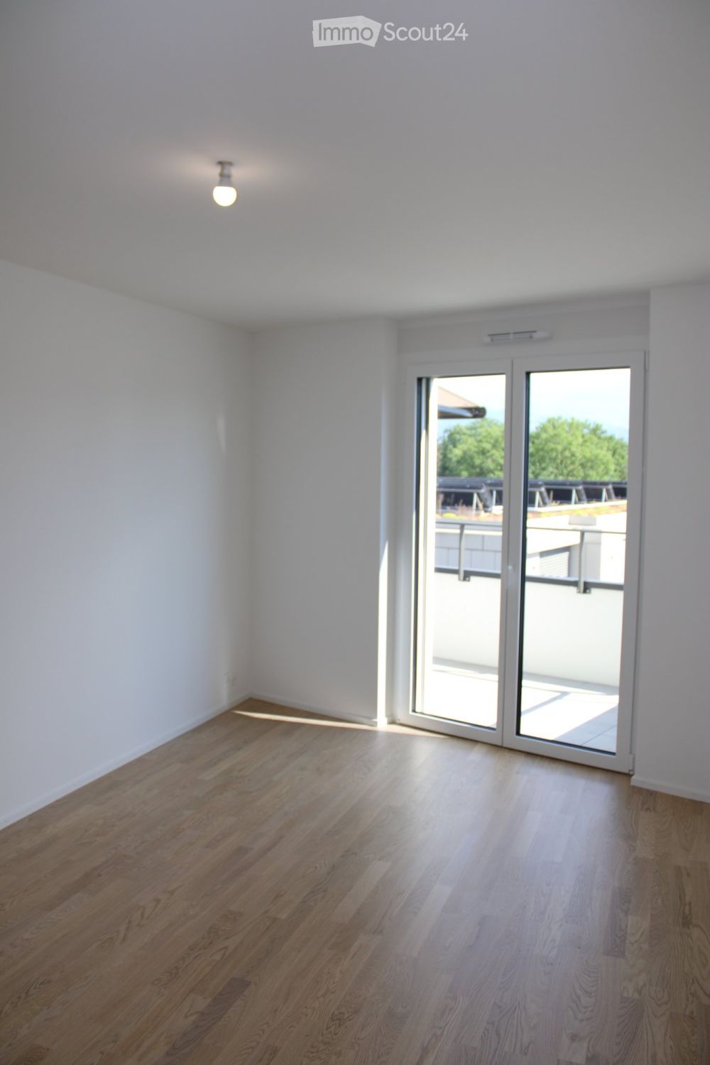 Neue 2.5-Zimmer-Wohnung mit Balkon in Lausanne - Bild 5
