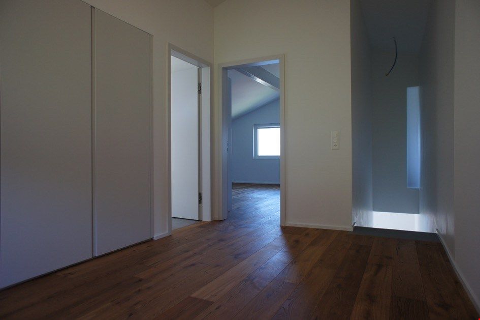 Maisonette-Wohnung in Doppeleinfamilienhaus - Erstvermietung - Bild 9