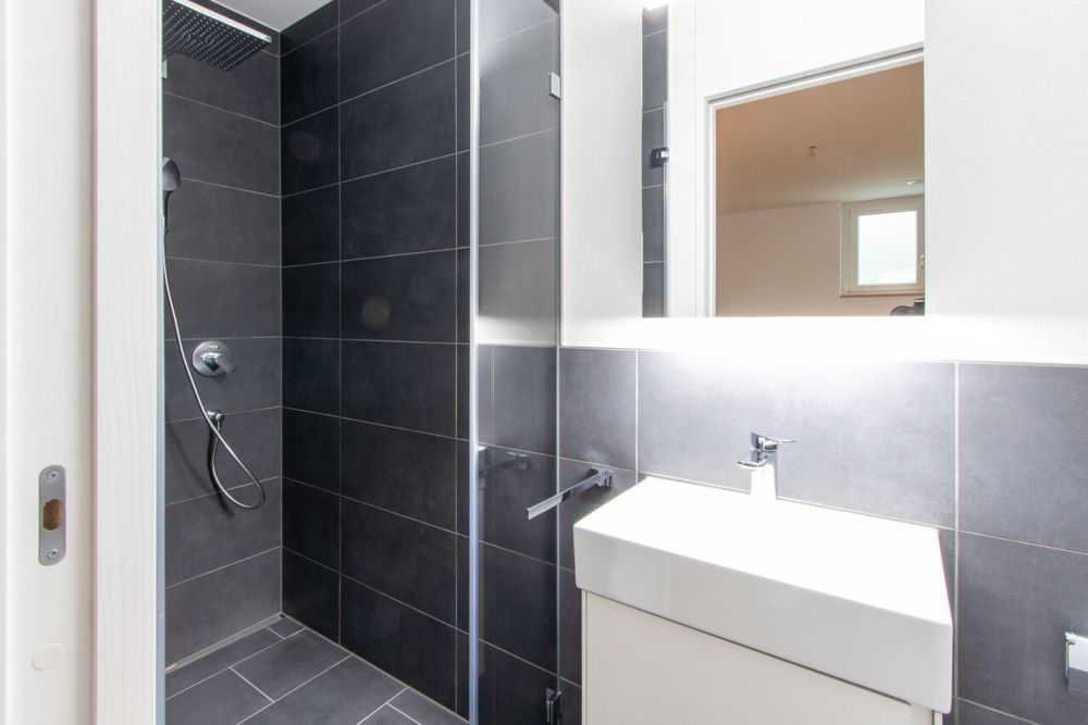 Modernes 7.5-Zimmer-Neubauhaus in Ponthaux - Eleganz & Komfort - Bild 12