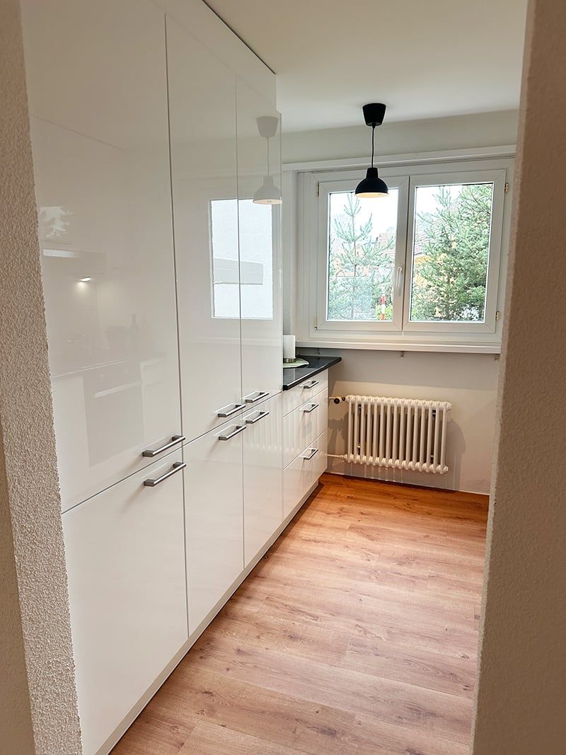 Erstvermietung von modern renovierten 4.5-Zimmerwohnungen mit 15m2 Balkon - Bild 5