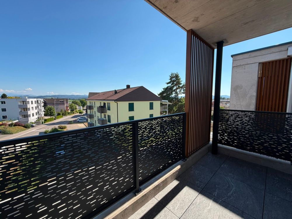 Moderne 2.5-Zimmer-Wohnung in ruhiger Lage Bettwiesen - Sofort verfügbar! - Bild 3