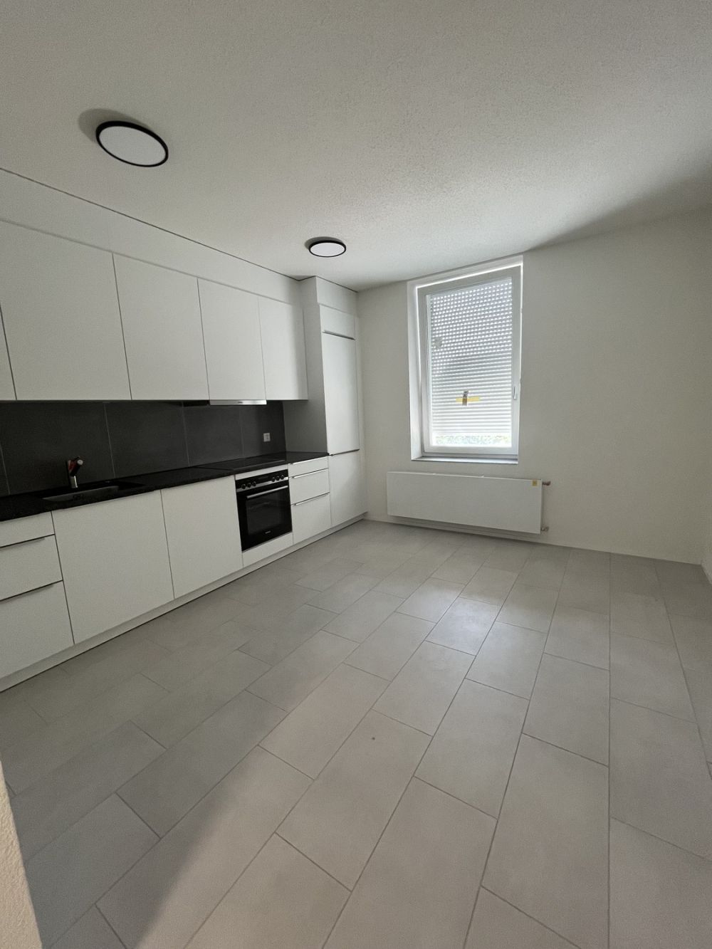 Neue 1.5-Zimmer Studiowohnungen in stattlichem Gebäude - Bild 5