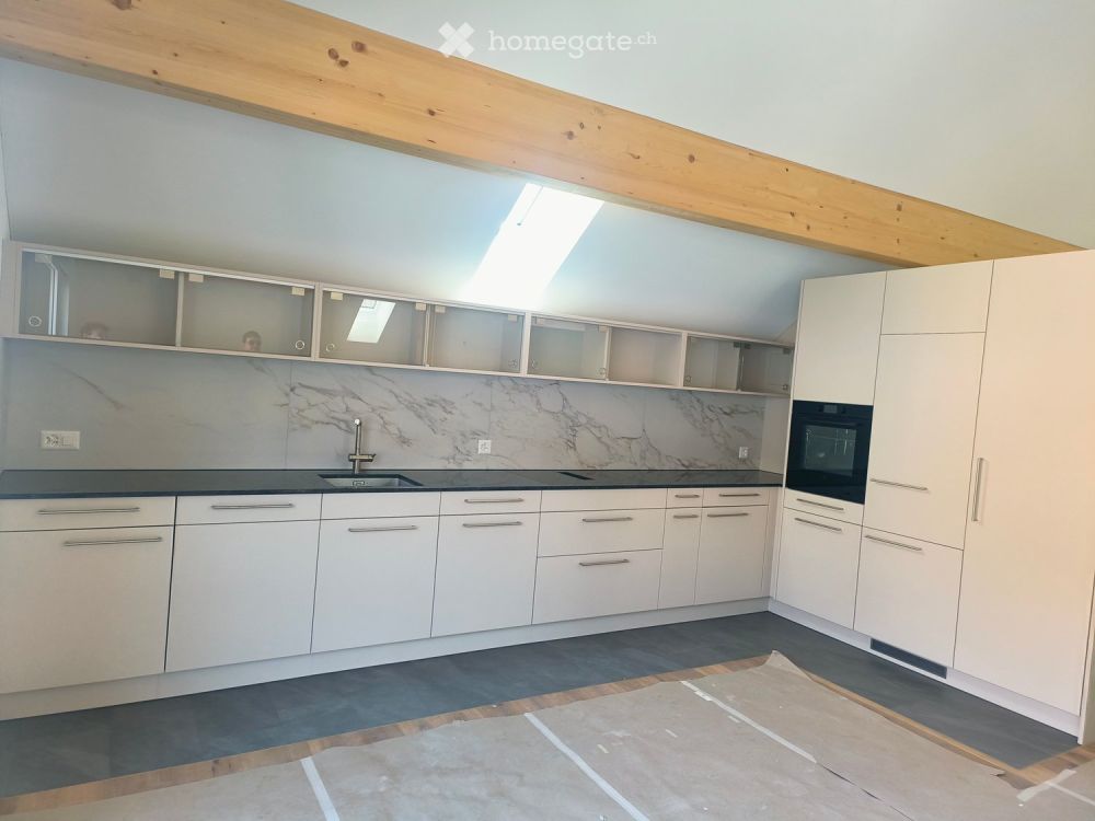 Moderne 1.5-Zimmer-Wohnung in Wollerau – Neubau mit Balkon und schöner Aussicht - Bild 2