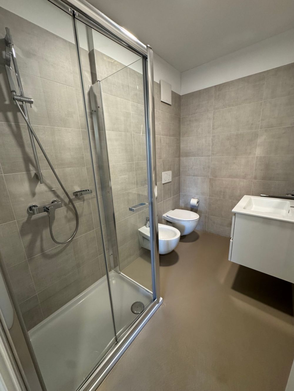 Moderno appartamento arredato 2.5 locali a Vacallo - Bild 5