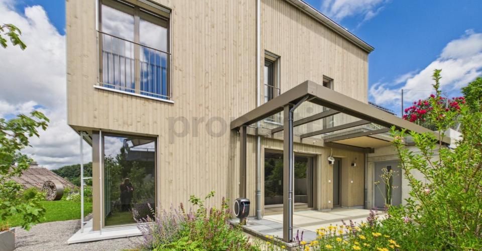 Stilvolles, modernes Wohnen mit Naturverbundenheit und Weitblick bis in die Alpen - Maison 5.5 pièces - image - 1