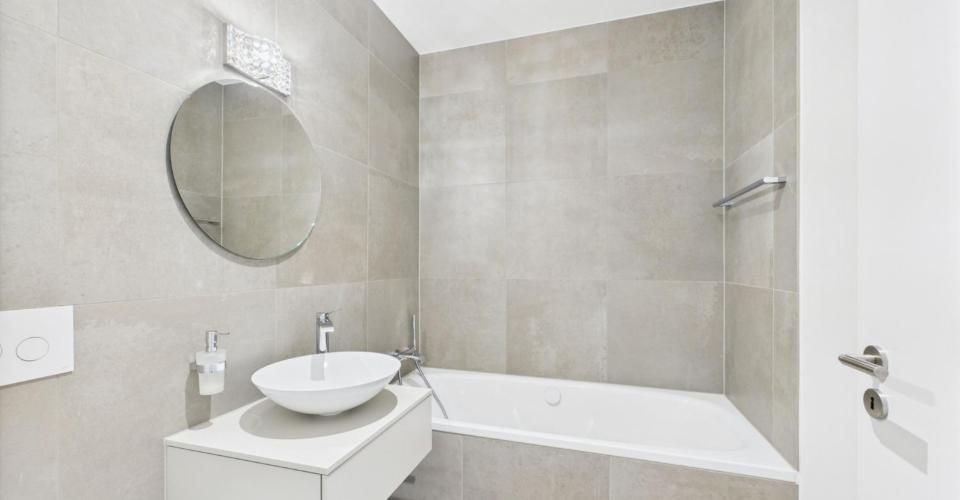 Exklusive Neubau-Attika 4.5 Zimmer - Attique 4.5 pièces - image - 10