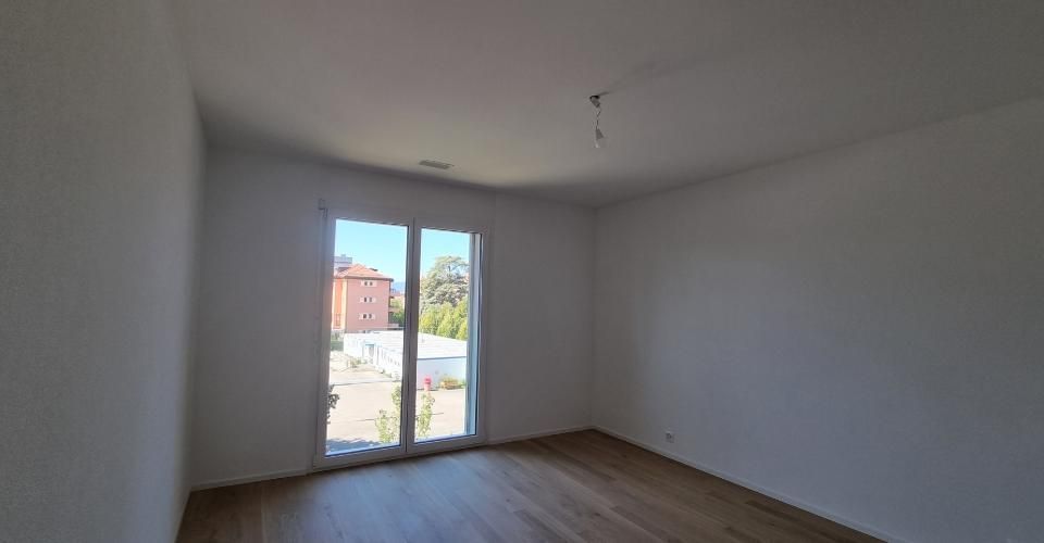 A Louer 3,5 pièces Neuf avec Terrasse à La Tour-de-Peilz - Appartement 3.5 pièces - image - 7