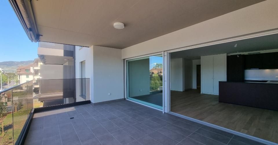 A Louer 3,5 pièces Neuf avec Terrasse à La Tour-de-Peilz - Appartement 3.5 pièces - image - 1