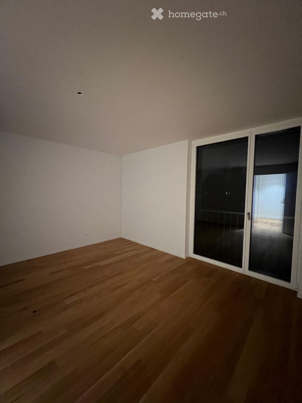 Moderne 3.5-Zimmer-Neubau-Wohnung mit Balkon in Emmen - Bild 3