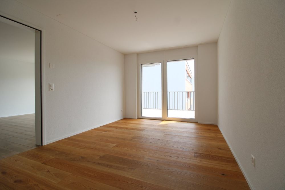 Moderne 3.5-Zimmer-Wohnung mit grosszügigem Balkon in Niederuzwil - Bild 6