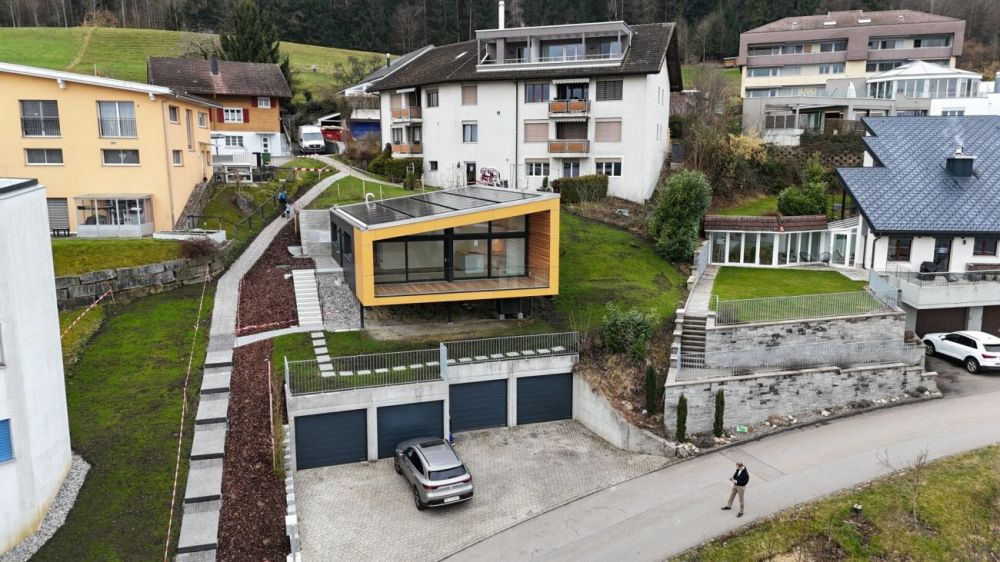 Schmucke 2,5 Zi mit Privatsitzplatz - Bild 11