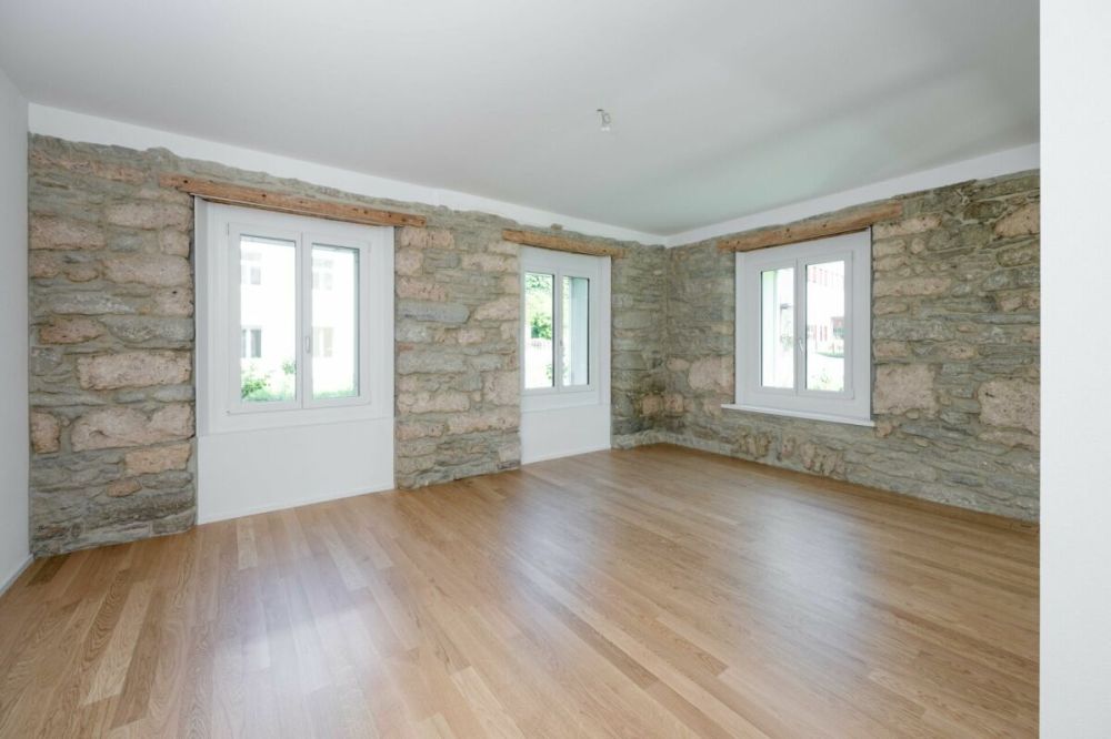 Grosszügige 4.5-Zimmer-Wohnung mit stilvollen Details - Bild 8