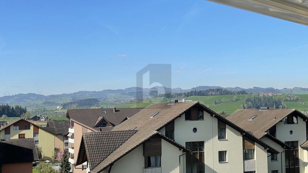 MIT EIGENEM WASCHTURM UND GARTEN (70 M2) - Bild 2