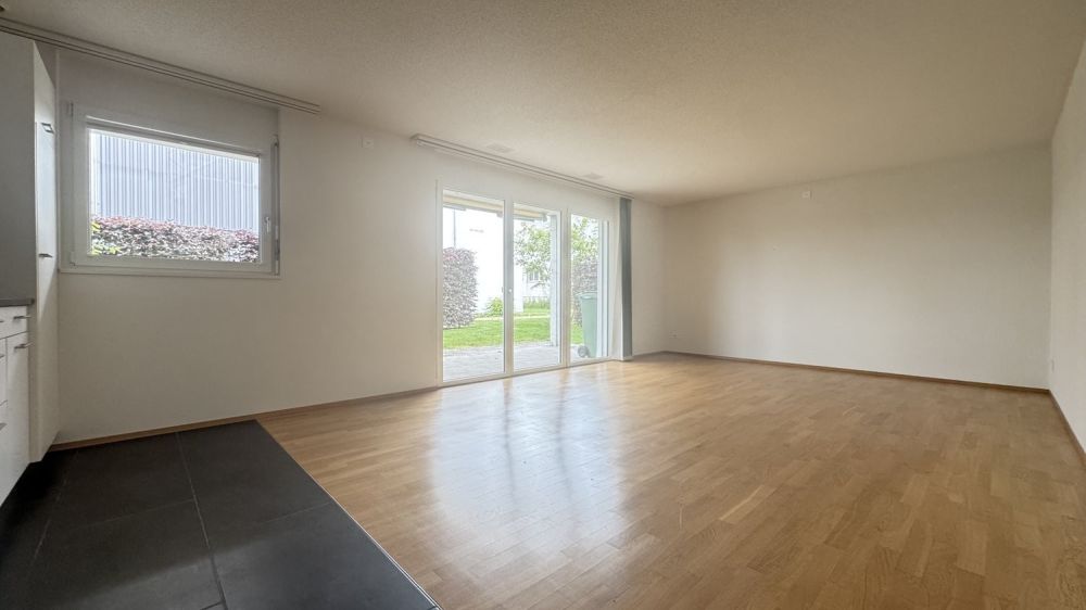3.5-Zimmerwohnung mit sonnigem Garten und modernem Wohnkomfort - IMG_9582