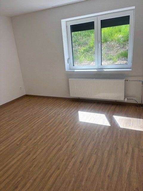 Neue, attraktive, naturnahe Wohnung per sofort zu vermieten - Bild 3