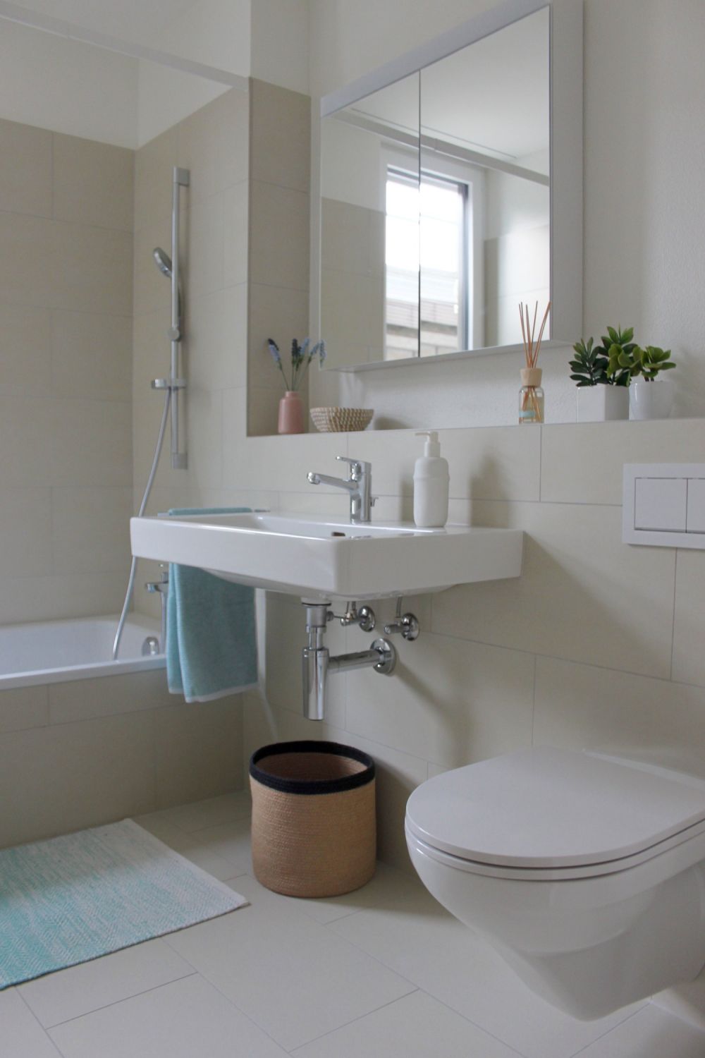 Moderne 3½-Zimmer-Wohnung - Bad