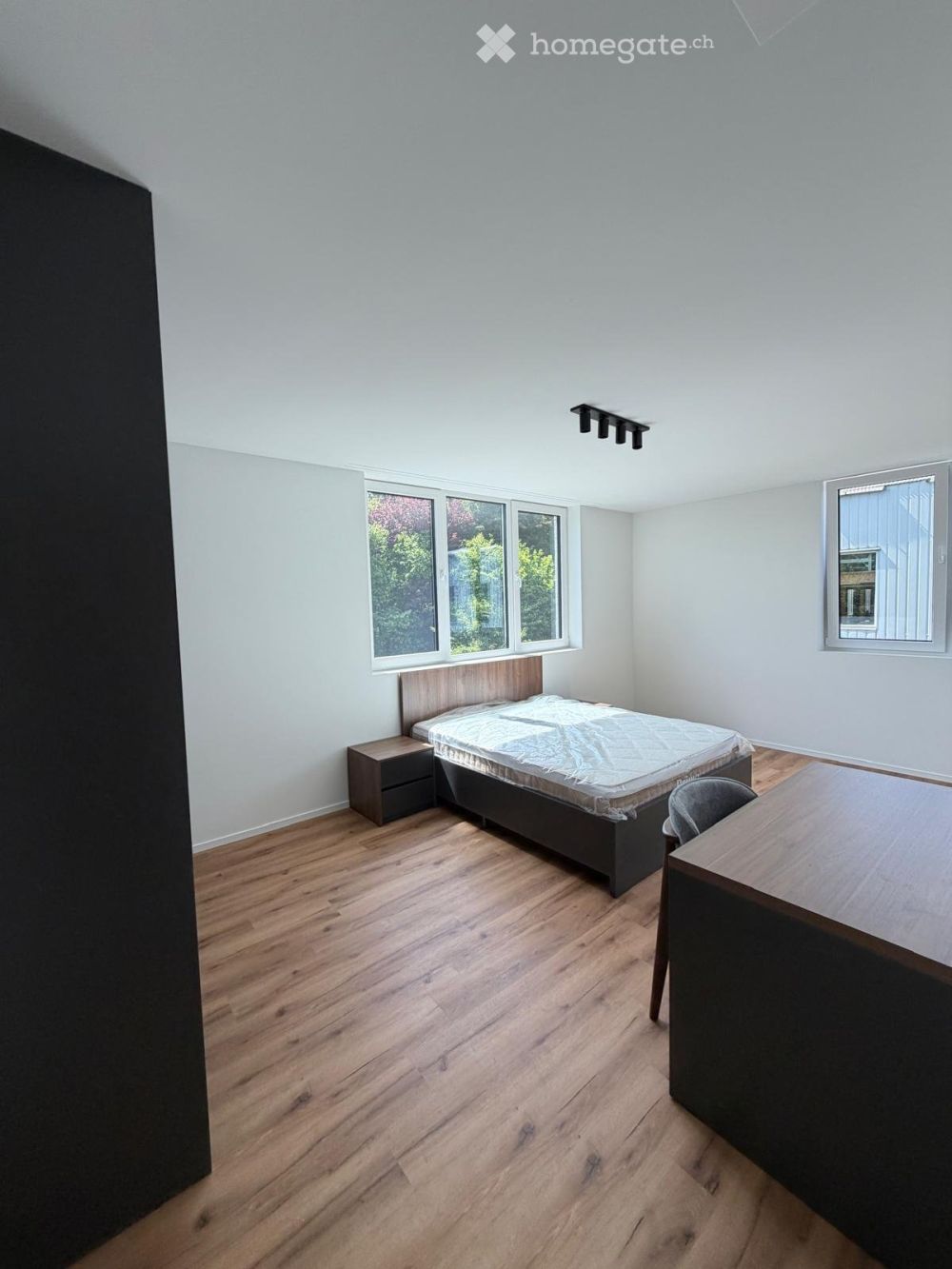 Moderne möblierte 5-Einzelzimmer-Wohnung im Neubau mit Terrasse & Lift - Bild 5