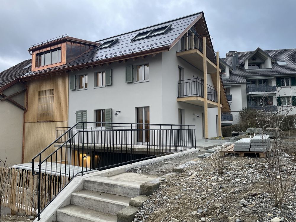 *Erstvermietung* neue Familienwohnung mit grossem naturnahem Garten - Bild 9