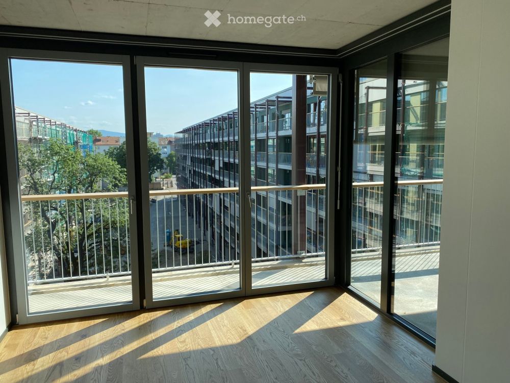 Moderne 2-Zimmer-Genossenschaftswohnung mit Balkon und Blick auf den Kannenfeldpark - Bild 4