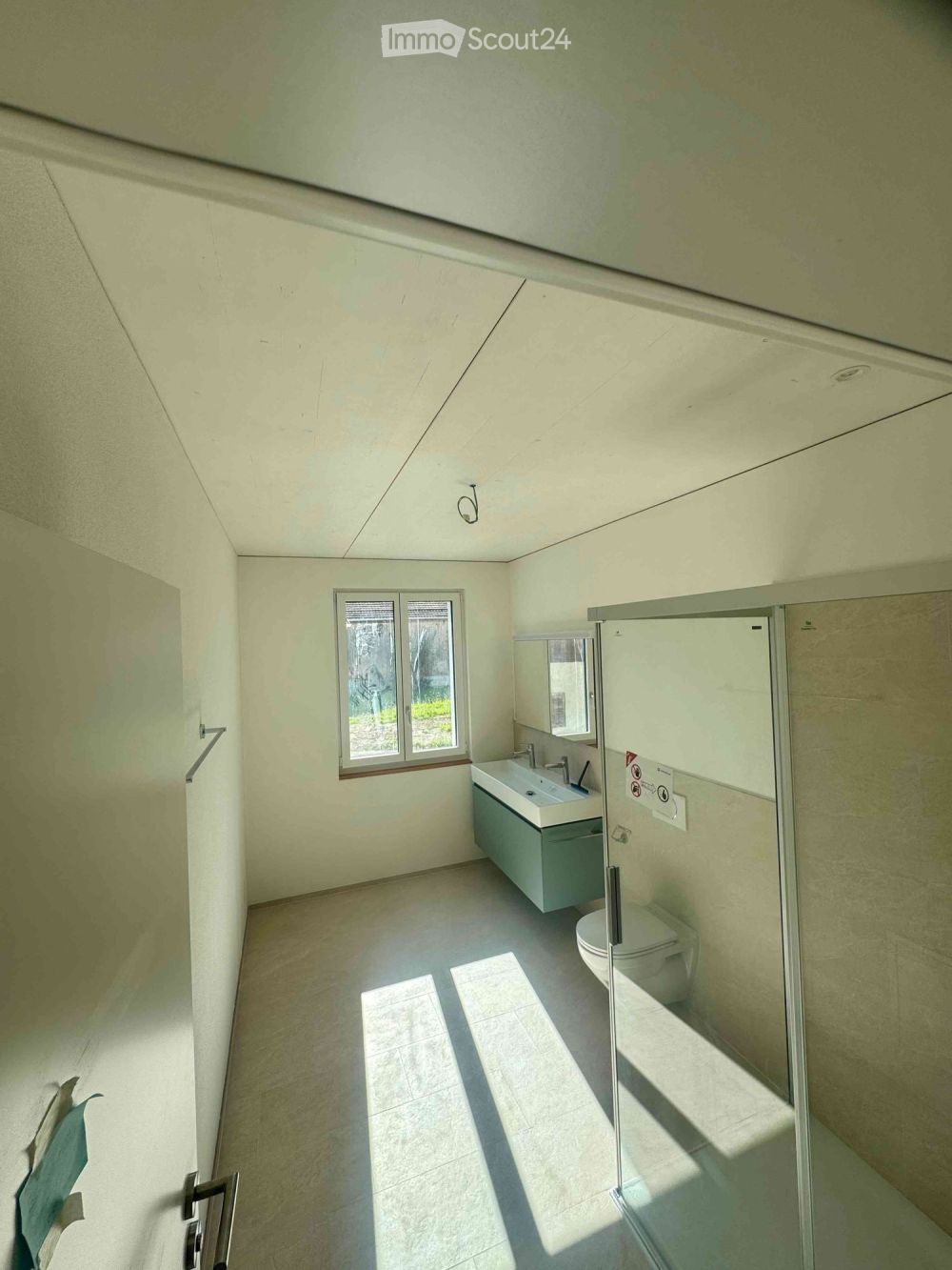 Neubau-Doppeleinfamilienhaus in Aristau – 5.5 Zimmer mit Balkon und Parkplatz - Bild 5