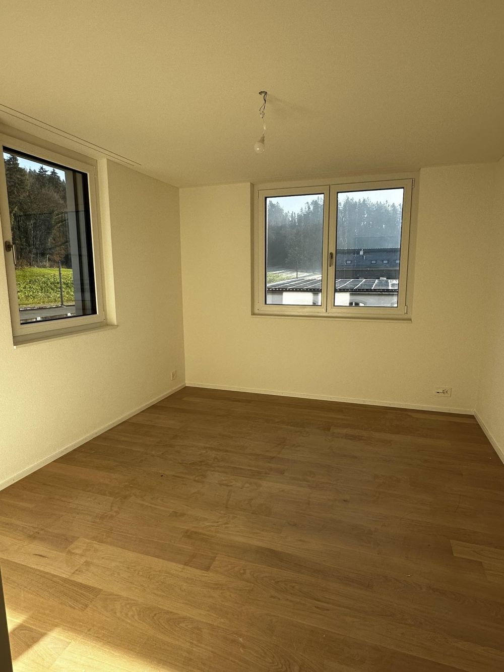 Idyllisches Wohnen - Erstvermietung 4.5-Zimmmer-Wohnung mit grosszügigem Sitzplatz - Bild 9