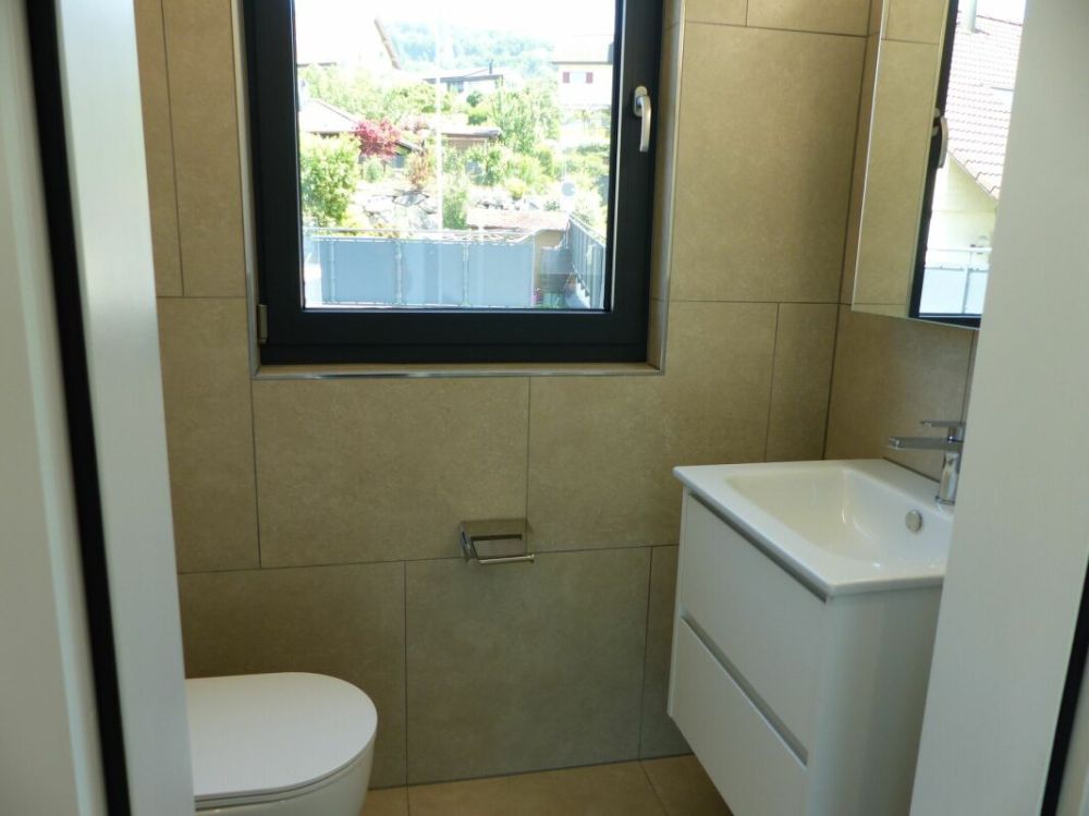 ATTRAKTIVE 4.5 ZIMMER-ATTIKA ZUM MIETEN / NEUBAU - Bild 8