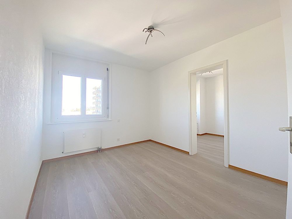Bel appartement de 3.5 pièces avec balcon et vue imprenable à Yverdon-les-Bains - Bild 5