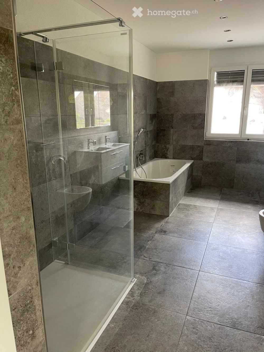 Grosszügige und ruhige 2,5 -Zi. Wohnung in Braunau (TG) - Bild 6