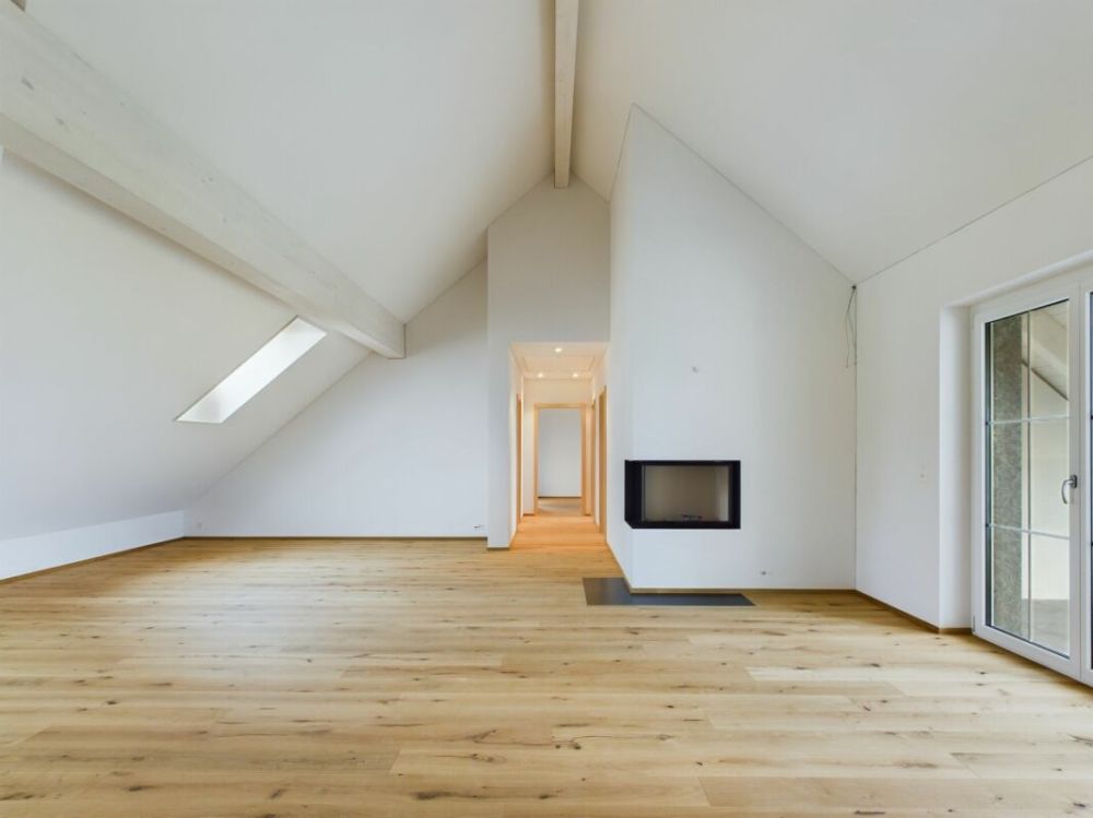 Moderne 4.5-Zimmerwohnung Dachgeschoss mit Weitblick - Bild 6