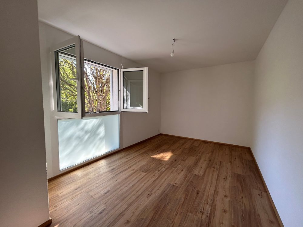 Neue 4,5-Zimmer-Wohnung im 1. Stock - Bild 6