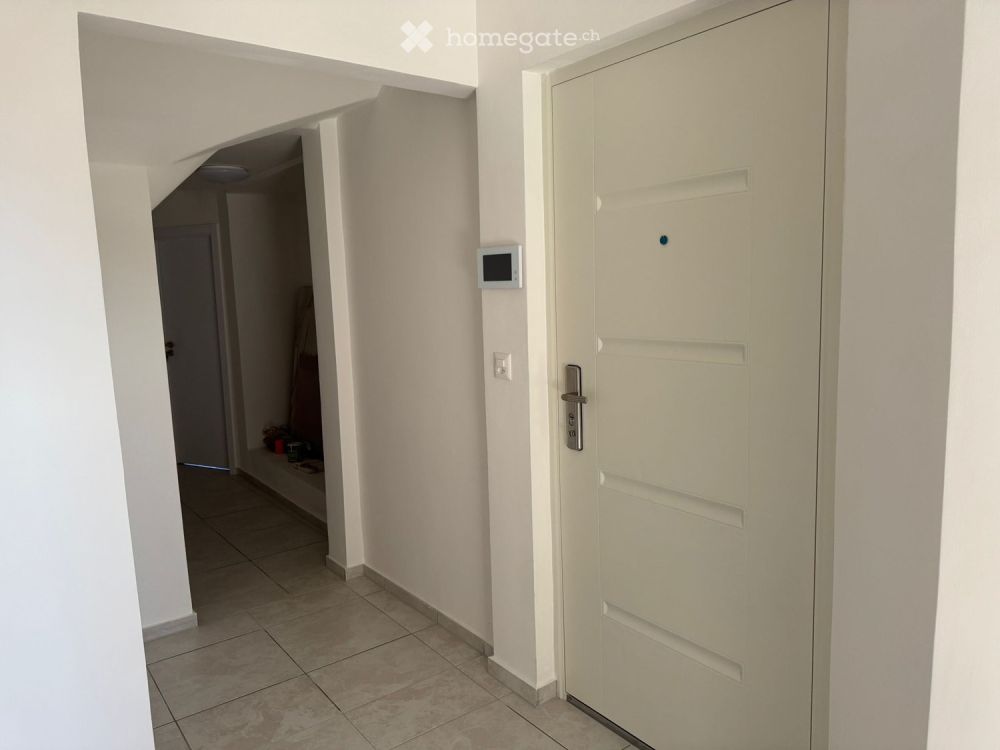 Neue helle 2.5 Wohnung - Bild 3