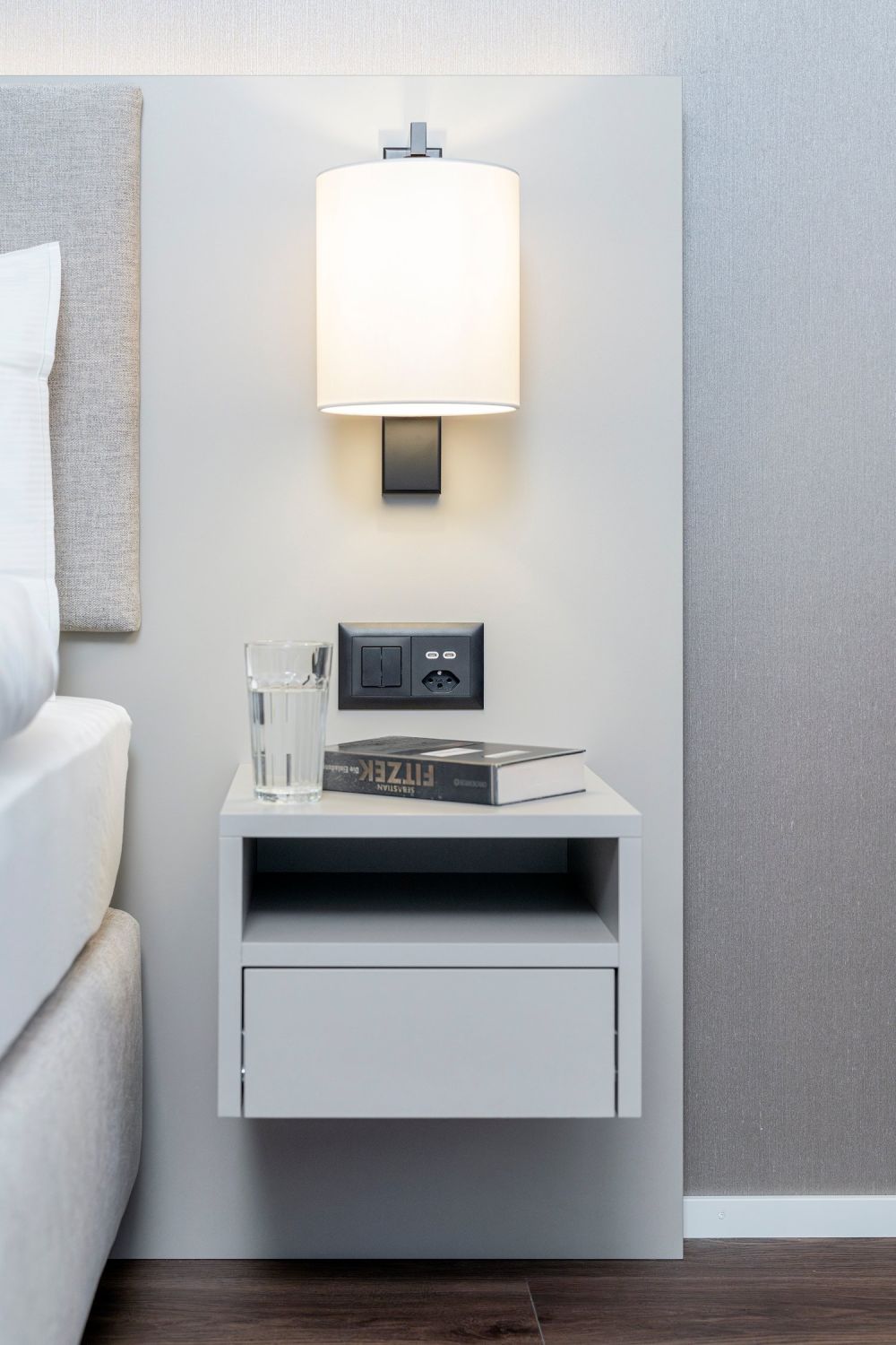 2-Zimmer Apartment Superior Suite möbiliert in Cham (Zug), Papieri-Areal - Bild 8