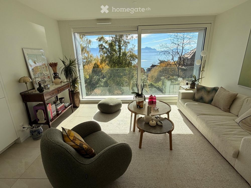 Magnifique duplex meublé 5.5 pièces avec jardins et accès direct au lac au coeur de Chamblandes - Bild 1