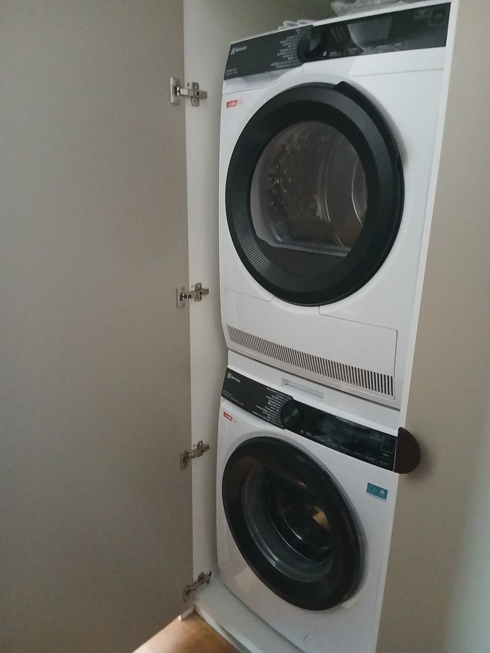 Helle Neubauwohnung mit grossem Balkon - Bild 6