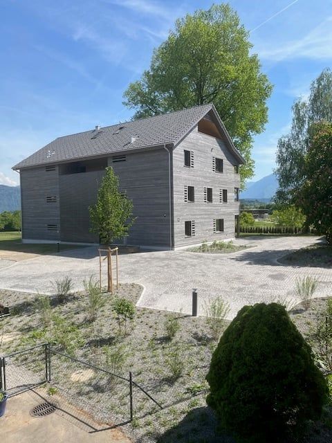 Moderne 3.5-Zimmer-Wohnung in ruhiger Lage von Holzhäusern ZG - Bild 2
