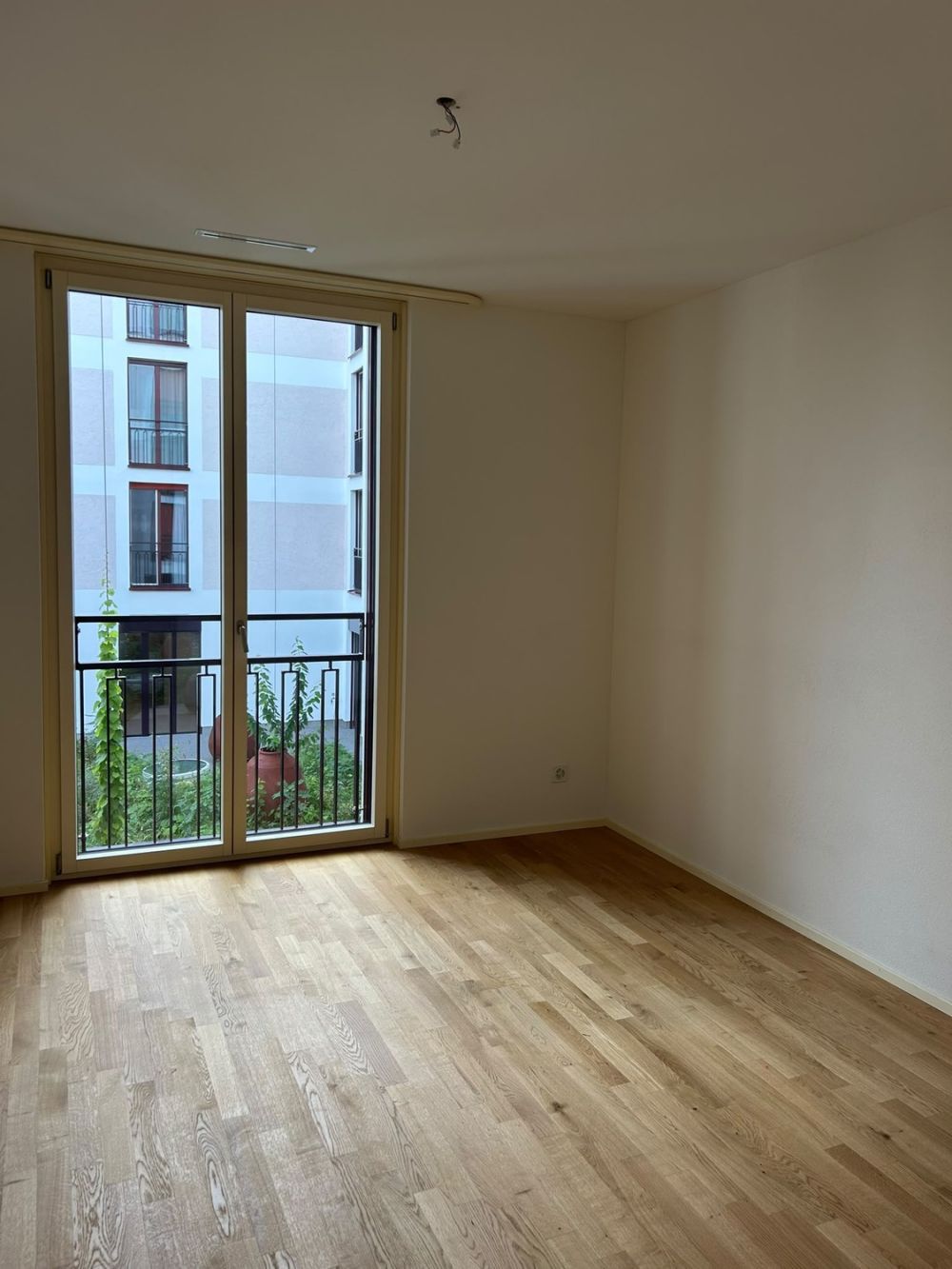 Moderne 3.5-Zimmer-Wohnung direkt am Bahnhof Wil SG - Bild 9