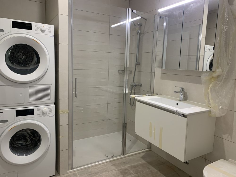 Appartement 2.5 pièces neuf à Marly ! - Salle de douche