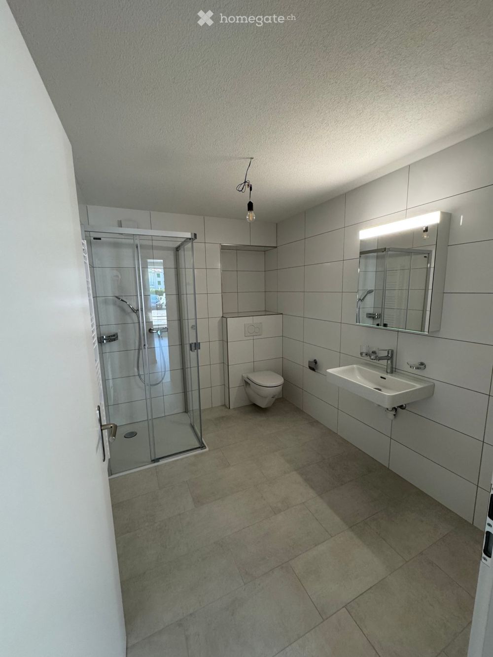 Moderne 2.5-Zimmer-Wohnung in Oberarth - Bild 3