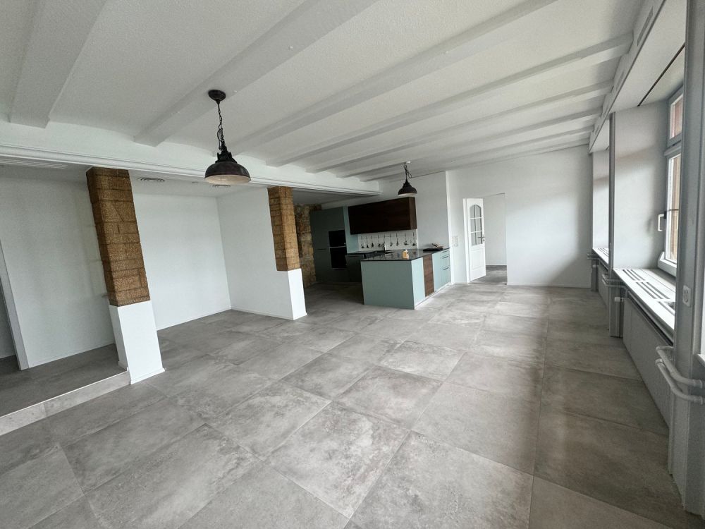 Aussergewöhnliche Loftwohnung mit Blick auf den Bielersee, ca. 111m2 - Bild 7