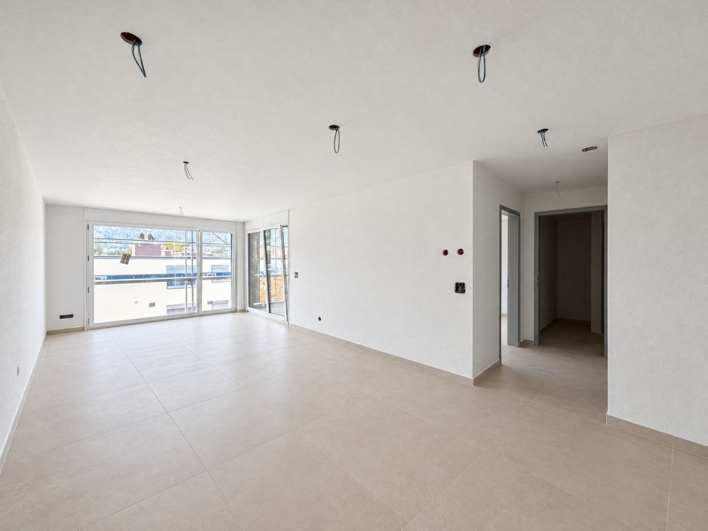 Grosszügige 2½ Zimmer Neubauwohnung / Spacieux appartement neuf de 2½ pièces - Bild 3