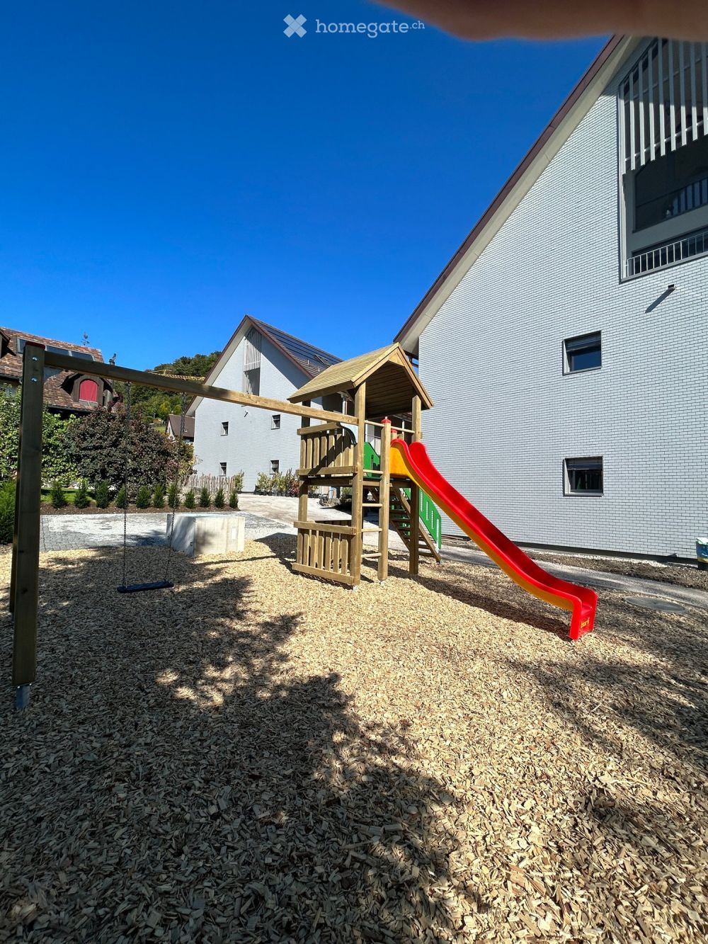 Erstvermietung – Wohnen am Sonnenberg: Moderne 4.5-Zimmer-Wohnung mit grosser Aussenfläche - Bild 9