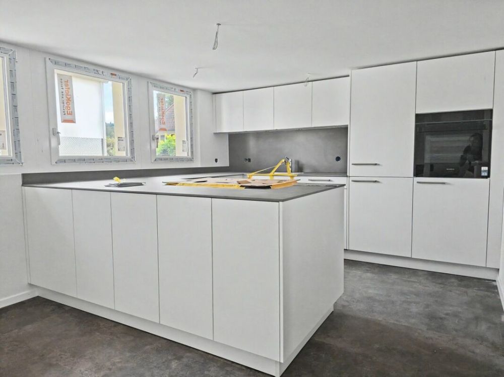 Erstvermietung einer sanierten 4.5-Zimmer-Duplexwohnung - Bild 1
