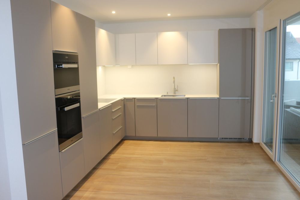 Top Moderne hochwertige Luxus 4.5-Zimmer Parterre-Wohnung - Bild 7