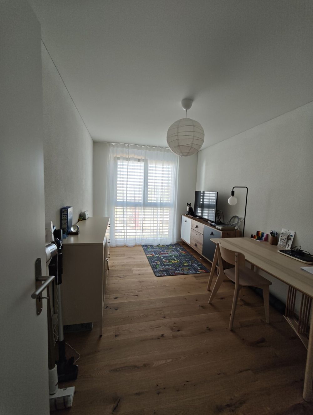 Moderne 4.5-Zimmer-Neubauwohnung mit grossem Balkon - Bild 4