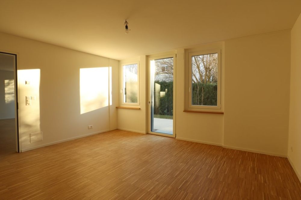 Helle Wohnung mit Gartensitzplatz und Waschturm nach Erstbezug - Schlafzimmer