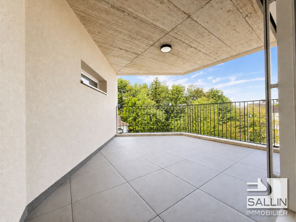 ATTIQUE DE 4½ PIECES AVEC TRES GRANDES TERRASSES - Bild 7