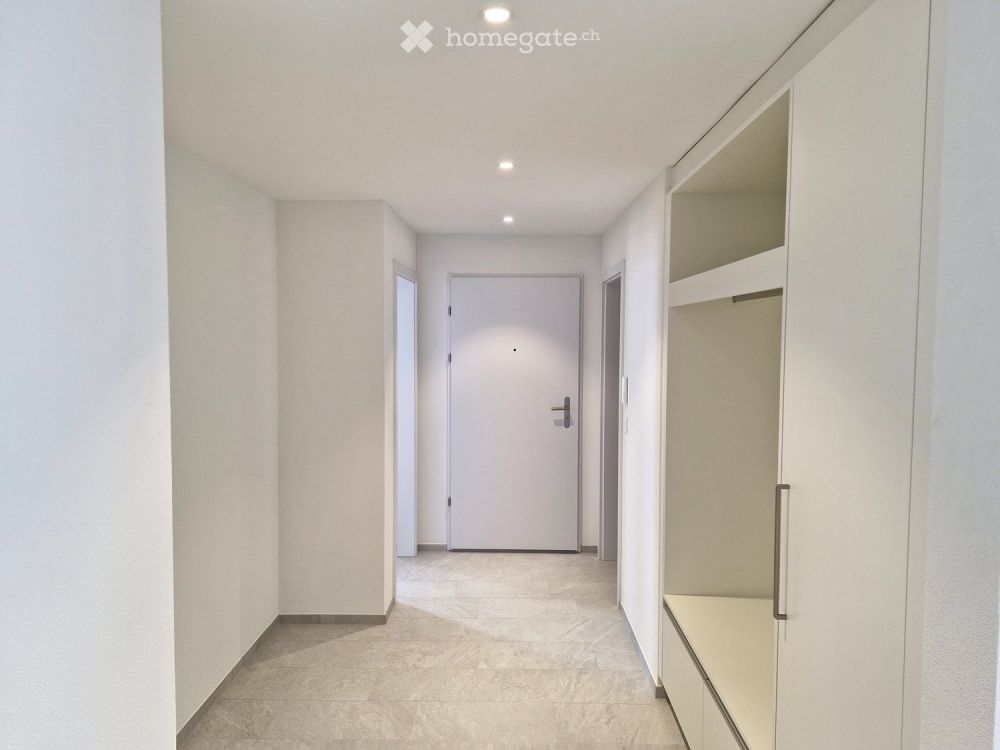 Moderne 4.5-Zimmer-Neubauwohnung mit Balkon und schöner Aussicht in Gampelen - Bild 4