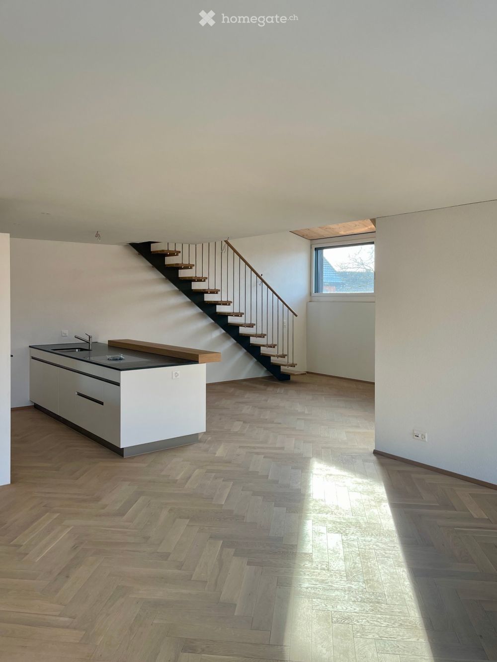 Moderne 4.5 (5.5) Zimmer-Neubau-Maisonettewohnung mit Balkon und Garage in Maschwanden - Bild 4