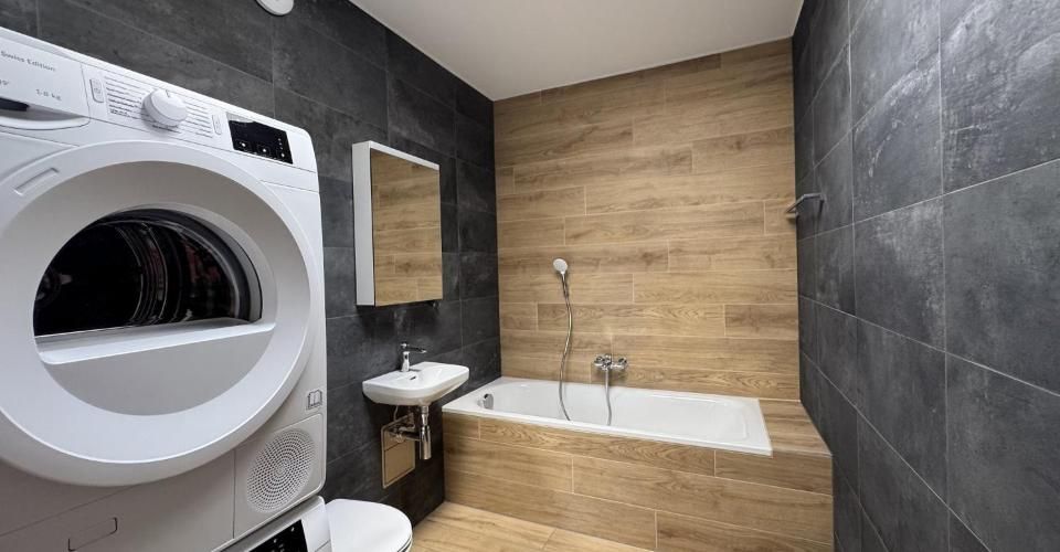05697 - Appart. 3½ PCES - IMP. CHAMP-RIOND 24 - MATRAN - Appartement 3.5 pièces - image - 1