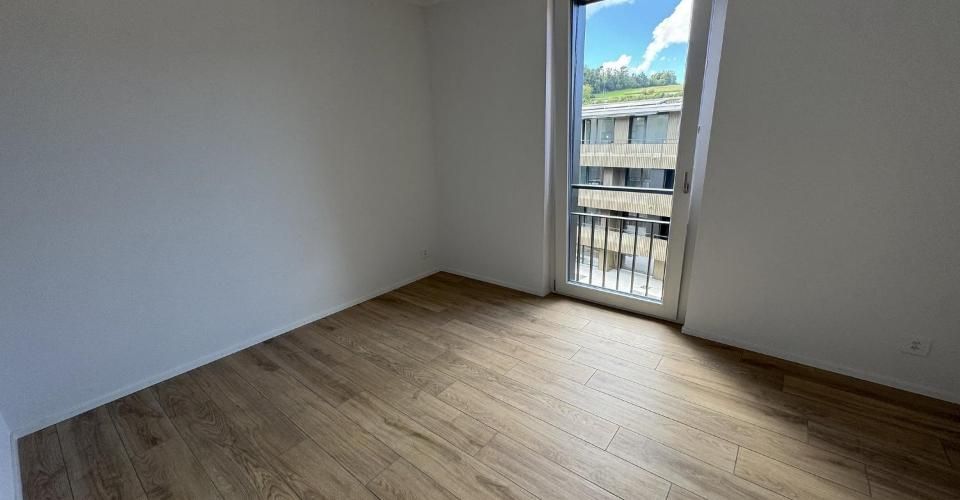 05697 - Appart. 3½ PCES - IMP. CHAMP-RIOND 24 - MATRAN - Appartement 3.5 pièces - image - 4